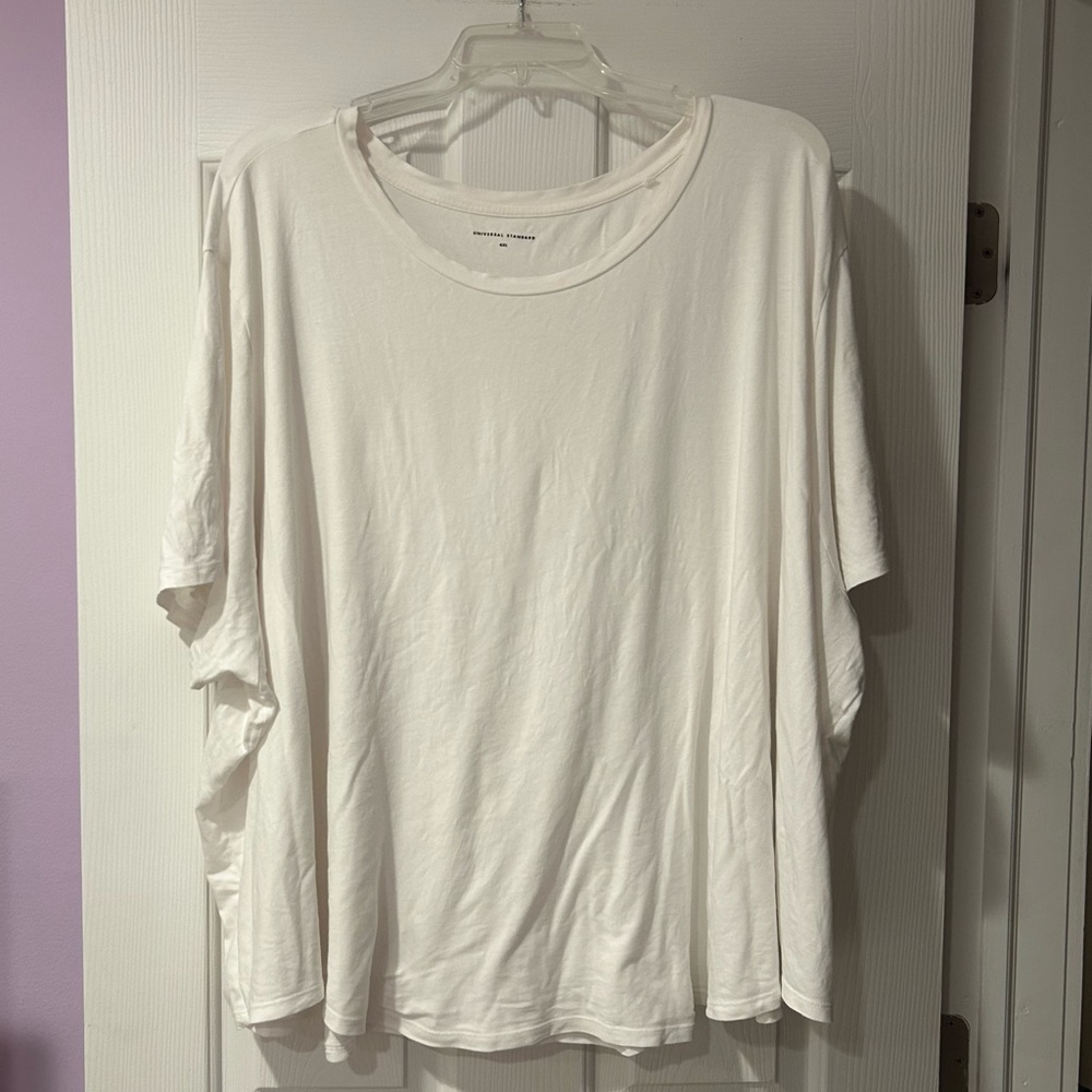 Universal Standard Tee